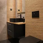Insen Manufaktura Sauna I Masaze Bezplatny Parking * وودج