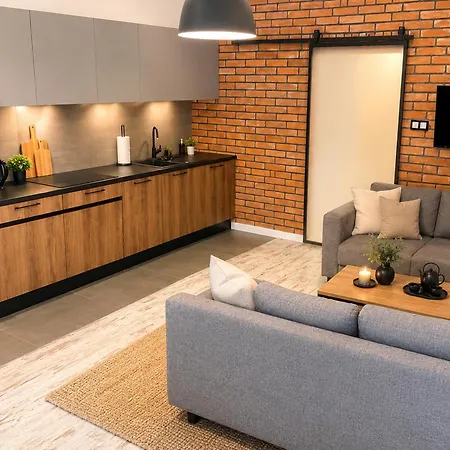 Insen Manufaktura Sauna I Masaze Bezplatny Parking شقة *